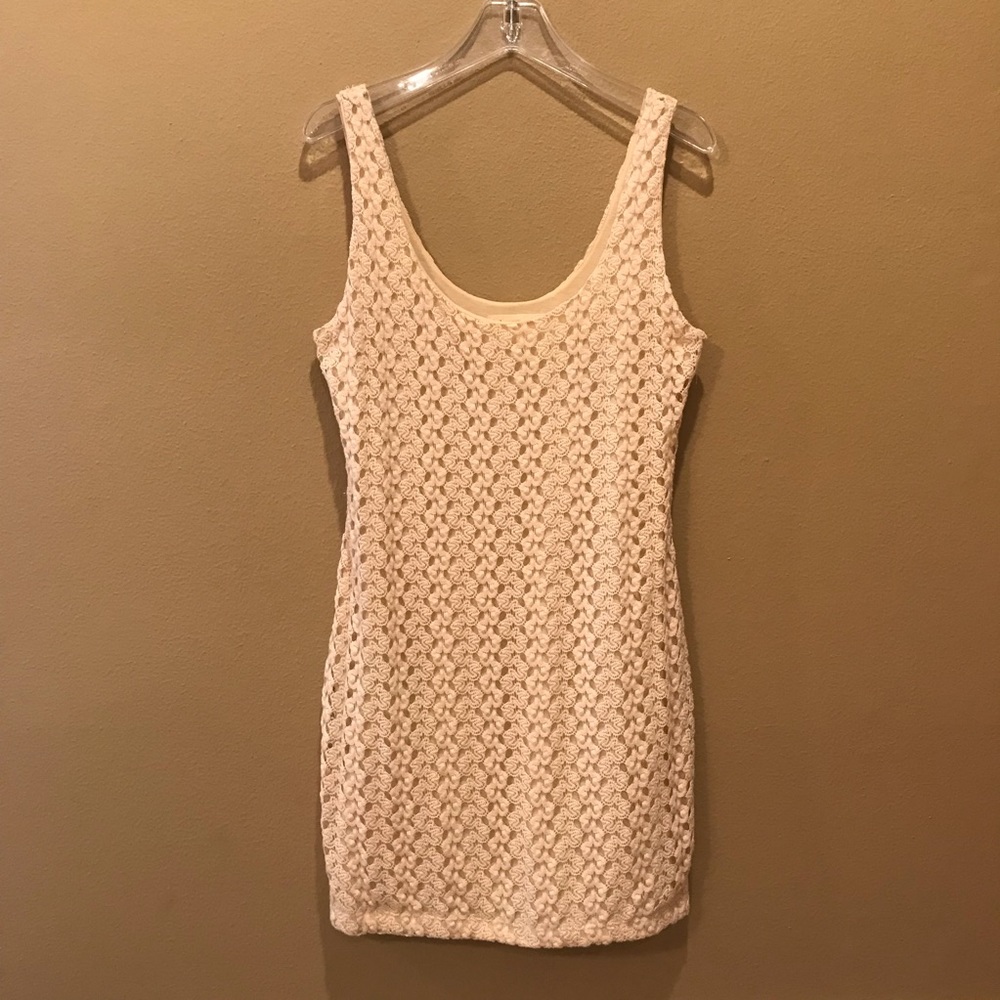 URBAN OUTFITTERS: Staring At Star Lace Tank Dress